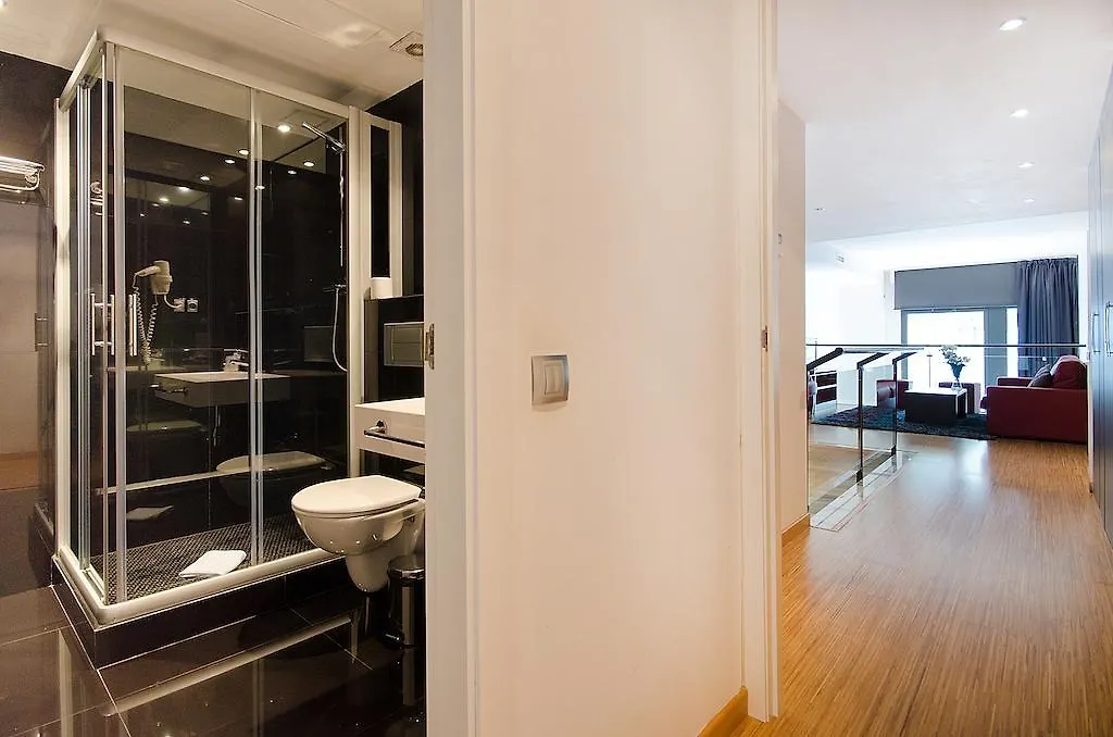 The Apartment Barcelona Sagrada Familia 0*,