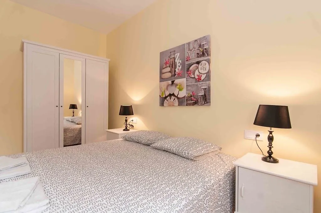The Apartment Barcelona Sagrada Familia Испания